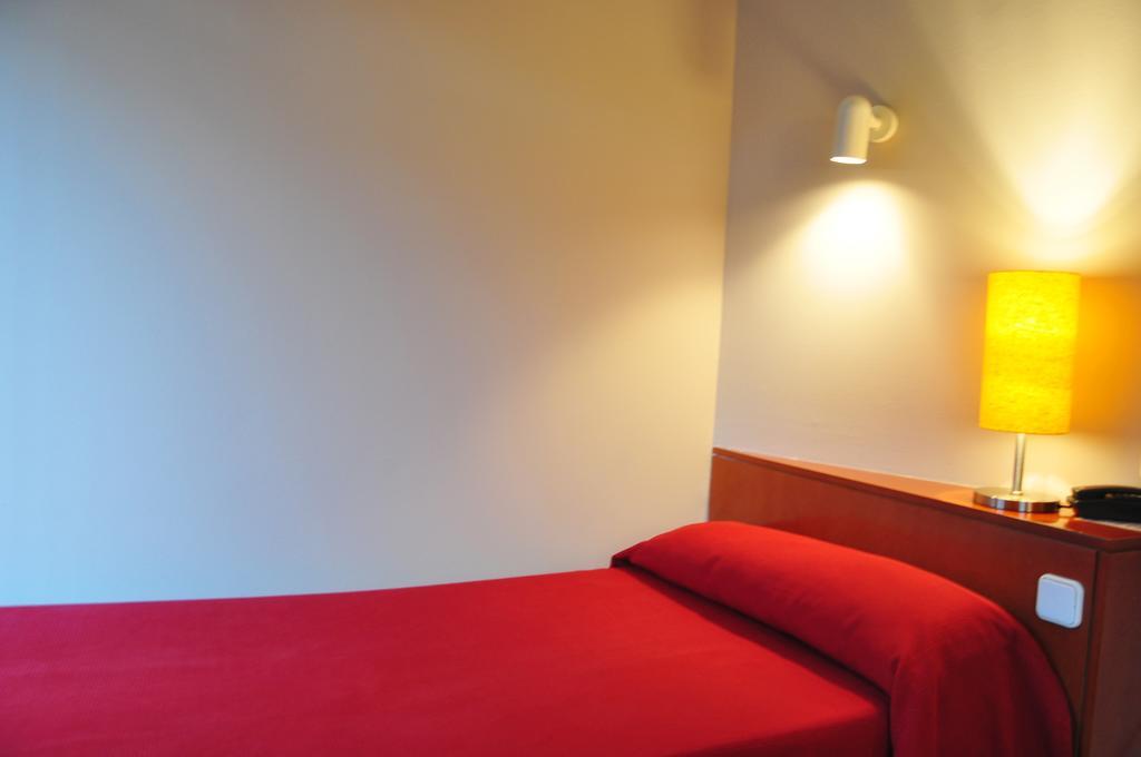 Hostel Residencia D'Investigadors Barcelona Zimmer foto