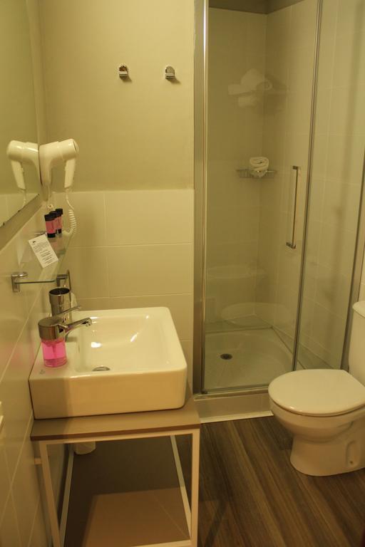 Hostel Residencia D'Investigadors Barcelona Zimmer foto